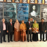 Foto Bersama Prof.Dr.Dra. Noermijati, SE, M.T.M.,CPHR